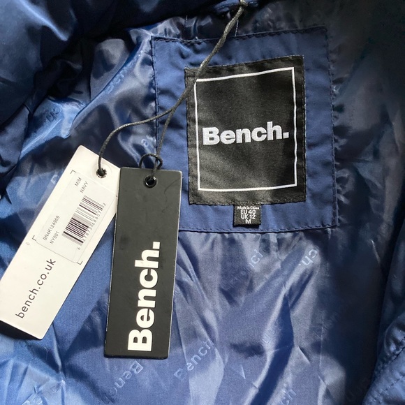 Women’s Bench brand puffer jacket💙 - Picture 2 of 4